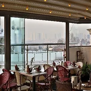 Ahc Old فندق