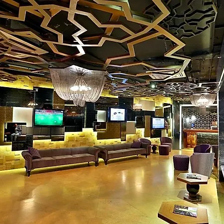 Ahc Old Hotel 4*