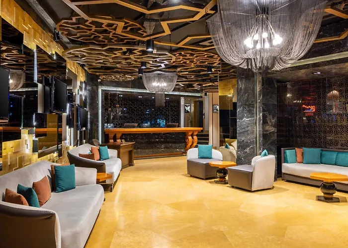 Ahc Old ホテル 4*