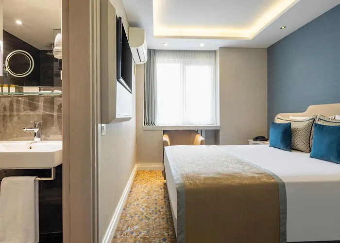 Ahc Old イスタンブール