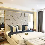 Ahc Old 4*