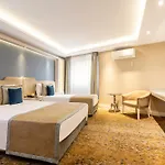Ahc Old Ξενοδοχείο 4*